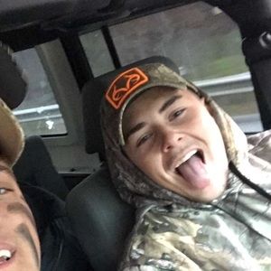 Meet your Posher, Corey